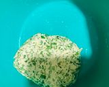 A picture of step 2 of Methi parantha.