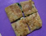 Foto langkah ke 3 dari resep Martabak Telur Mini.