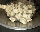 Foto langkah ke 4 dari resep Oseng Kikil Tahu.