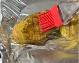 Foto del paso 4 de la receta: Patatas hasselback en airfryer
