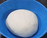 A picture of step 2 of Cheese Paratha.