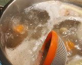 Foto del paso 2 de la receta: Cocido con pelotas y pollo
