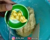 Foto langkah ke 4 dari resep Odading Mang Oleh.