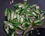 Foto langkah ke 2 dari resep Tumis tahu bungkeng sumedang pete cabe ijo.