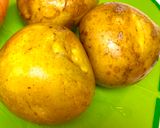 A picture of step 1 of Vichyssoise Potato & Onion Cold Cream Soup.