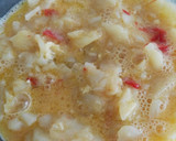 Foto del paso 4 de la receta: Tortilla de patata y pimiento rojo