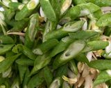 Foto langkah ke 3 dari resep - Tumis Kacang Panjang + Toge -.
