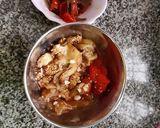 A picture of step 8 of Litti -chokha.