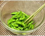 A picture of step 3 of Make Edamame in the Microwave!.