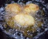 A picture of step 6 of Paneer stuffed Dahi bade/bhalle.
