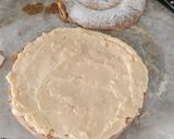 Foto del paso 12 de la receta: Ensaimada rellena de crema pastelera y azúcar quemada