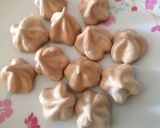 Hình bước làm 5 của món Meringue Cookies