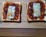 A picture of step 12 of Yousama's Low-Sodium Chicago Pizza Bread.