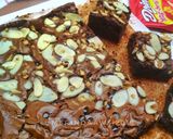 Foto langkah ke 5 dari resep Shiny Crust Fudgy Brownies.