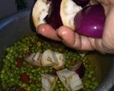 Brinjal-Green Pigeon Peas (Tuvar Dana) ki Sabji recipe step 6 photo