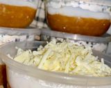 Foto langkah ke 10 dari resep Talam singkong vla santan topping keju.