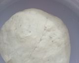 A picture of step 6 of Pizza Buns.