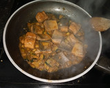 Foto del paso 3 de la receta: Salmón marinado en soja con salsa de miel y limón