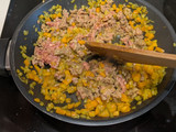 Huevos cocido con carne