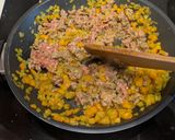 Foto del paso 4 de la receta: Huevos cocido con carne