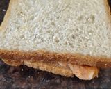 A picture of step 2 of Bread pakoda.