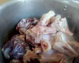 A picture of step 6 of Naali Nihari.