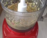A picture of step 5 of Green Chillie Paste.