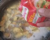 Foto langkah ke 4 dari resep Sop Telur Dadar.