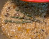 Foto del paso 10 de la receta Risotto de níscalos y calabaza