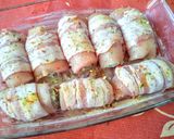Kapros sajtkrémmel töltött, baconos csirkemell recept fázis 5 fotója