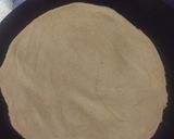A picture of step 3 of Lachcha paratha.