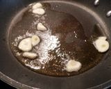 Foto del paso 2 de la receta Salteado de calabacín y gambas