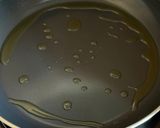 Une image de l'étape 3 de Bœuf sauté aux poivrons, servi avec du riz blanc.
