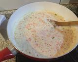 Foto del paso 4 de la receta: Panqueques de salmón ahumado con salsa a las finas hierbas