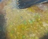 A picture of step 2 of Hot and sweet shrimp soup.