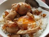 Trứng lòng đào ngâm nước tương