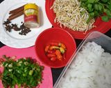 Foto langkah ke 1 dari resep Vietnamese Beef Pho.