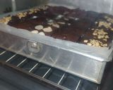 Foto langkah ke 7 dari resep Super Fudge Brownies (loyang sekat).