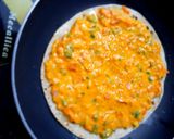 A picture of step 4 of Chappati besan sandwich.