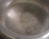 A picture of step 1 of Dudhi tomato soup for weight loss.