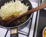 A picture of step 4 of Spring rolls.