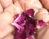 A picture of step 1 of Creamy Rose Coconut Relish.