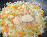 Foto del paso 5 de la receta: Berenjenas rellenas con boloñesa vegetal
