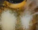 A picture of step 2 of Khatti meethi imli chutney.