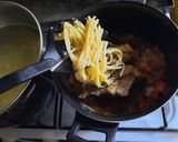 Foto del paso 6 de la receta: Spaghetti de morrón con salsa de morrón picante y falda