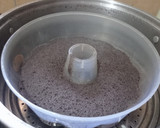 Foto langkah ke 5 dari resep Bolu Ketan Hitam Keju Lumer.