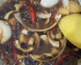 Foto langkah ke 2 dari resep Telur Kecap Spesial.