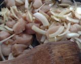 Foto del paso 1 de la receta: Pollo con champiñones y patatas a mi manera
