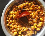 A picture of step 4 of Soyabean curry.