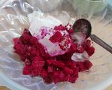 Foto langkah ke 6 dari resep Es Buah Naga Jelly.